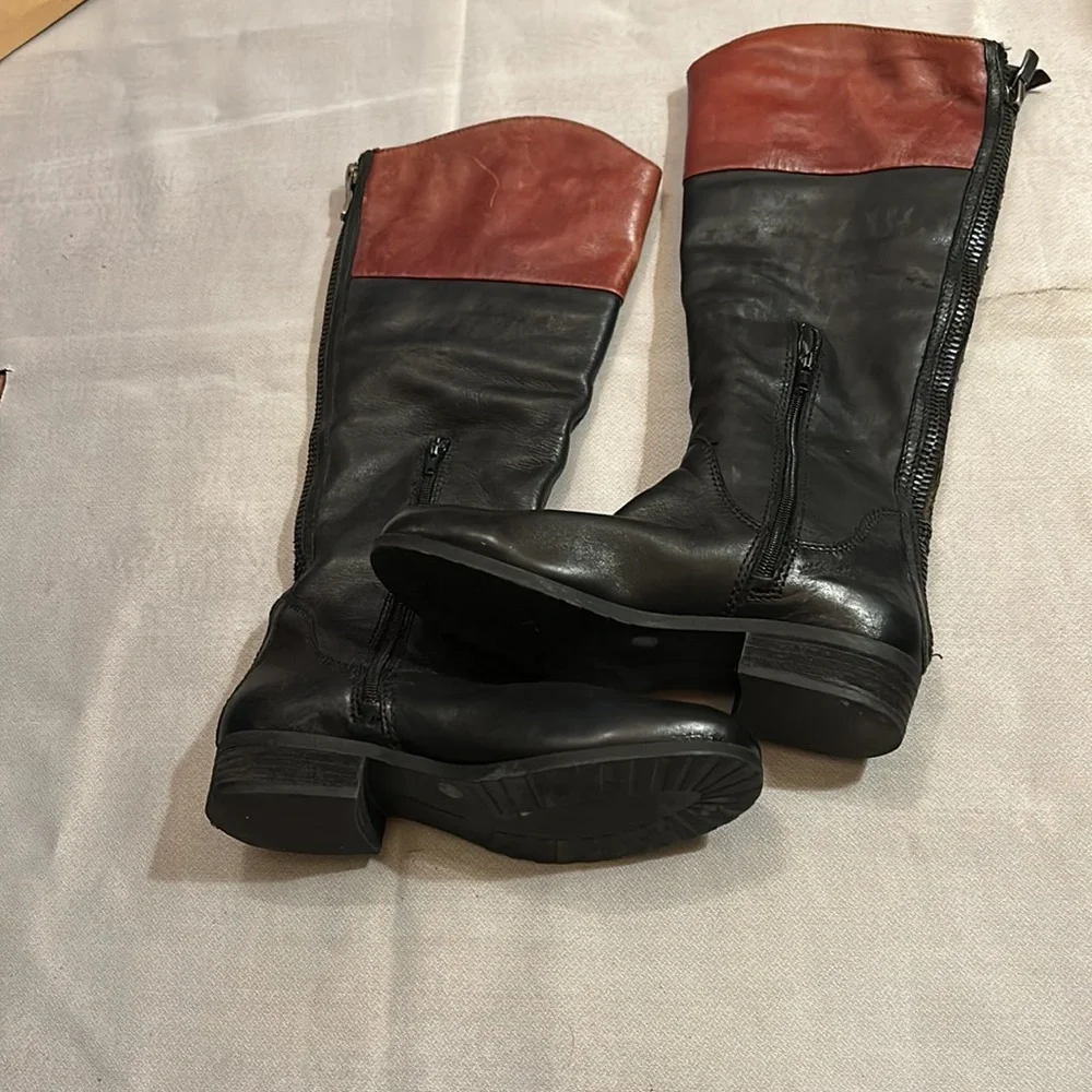 Bcgb Boots - Picture 2 of 5
